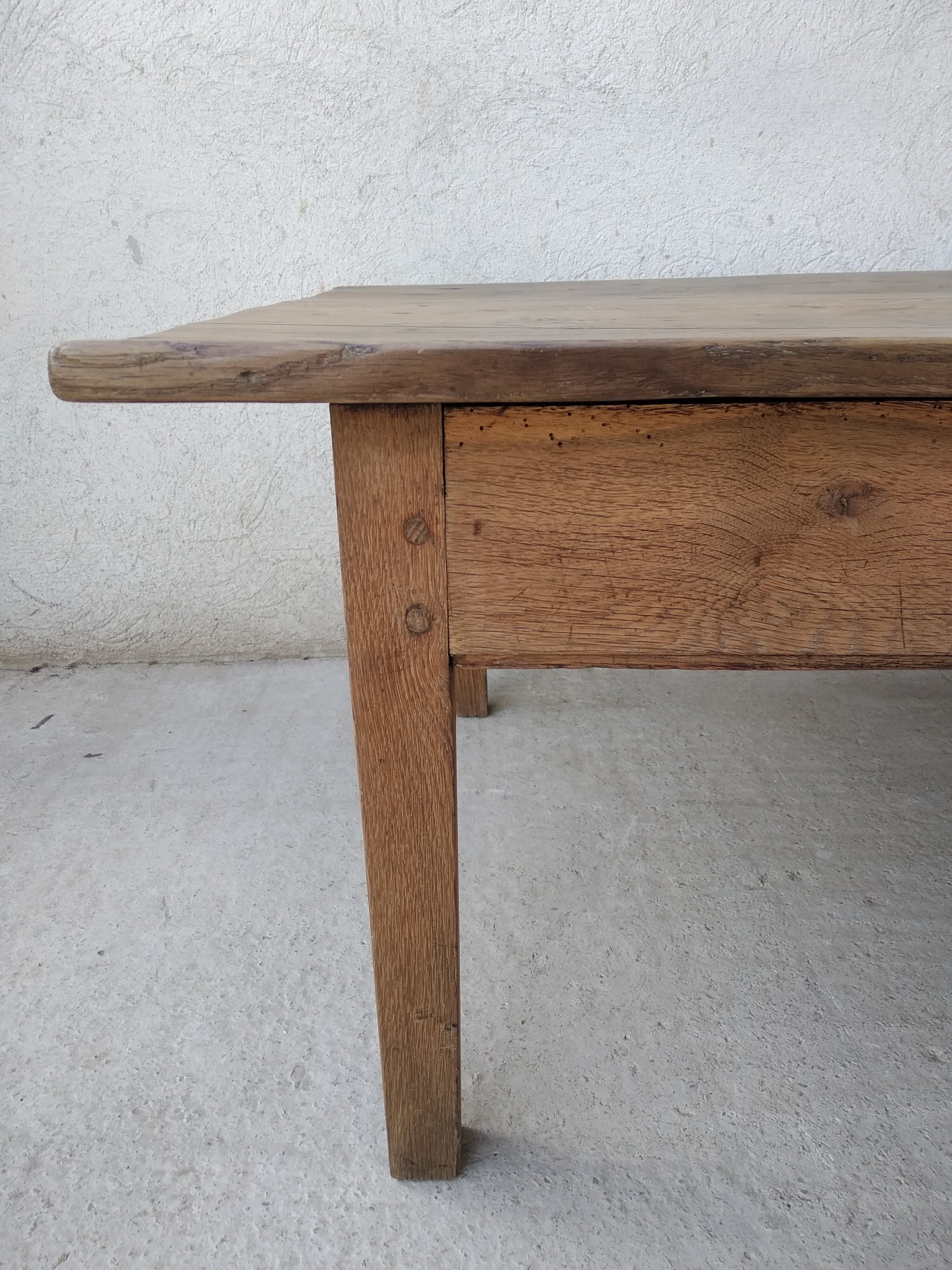 Farmhouse coffee table with solid wood drawer