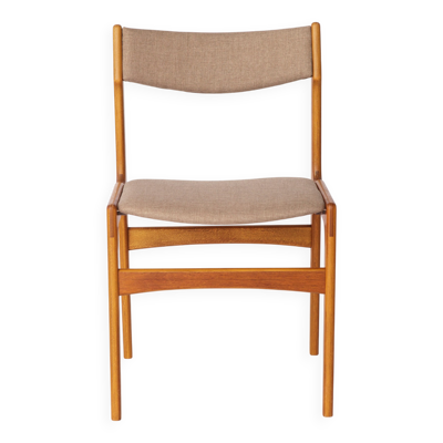 1 sur 4 chaises de salle à manger danoises vintage en teck – années 1960, retapissées en gris
