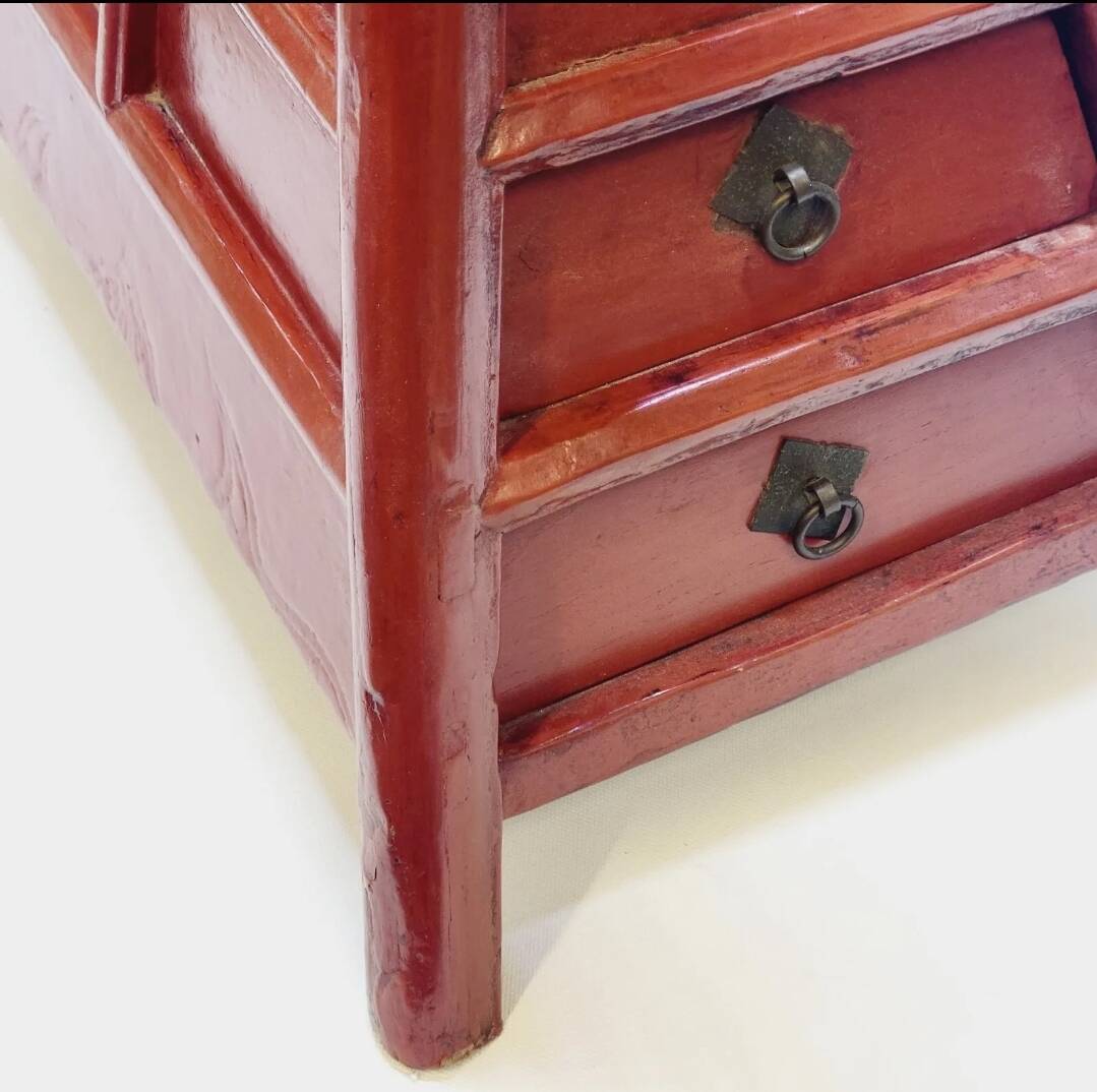 Old chinese barber hairdresser stool 19th xixth century in lacquered wood