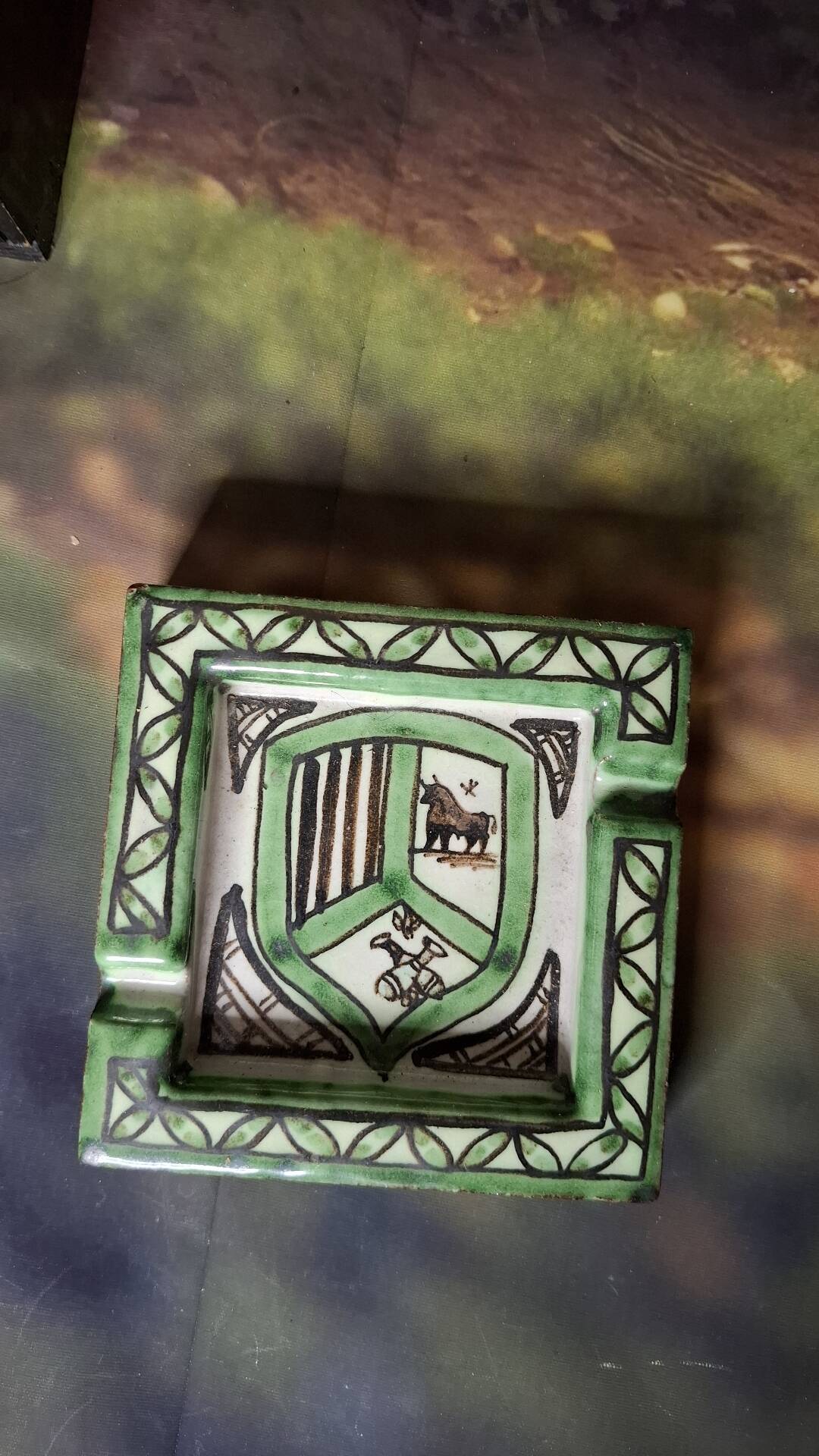Vintage ashtray signed by Domingo Punter, ceramic from Teruel.