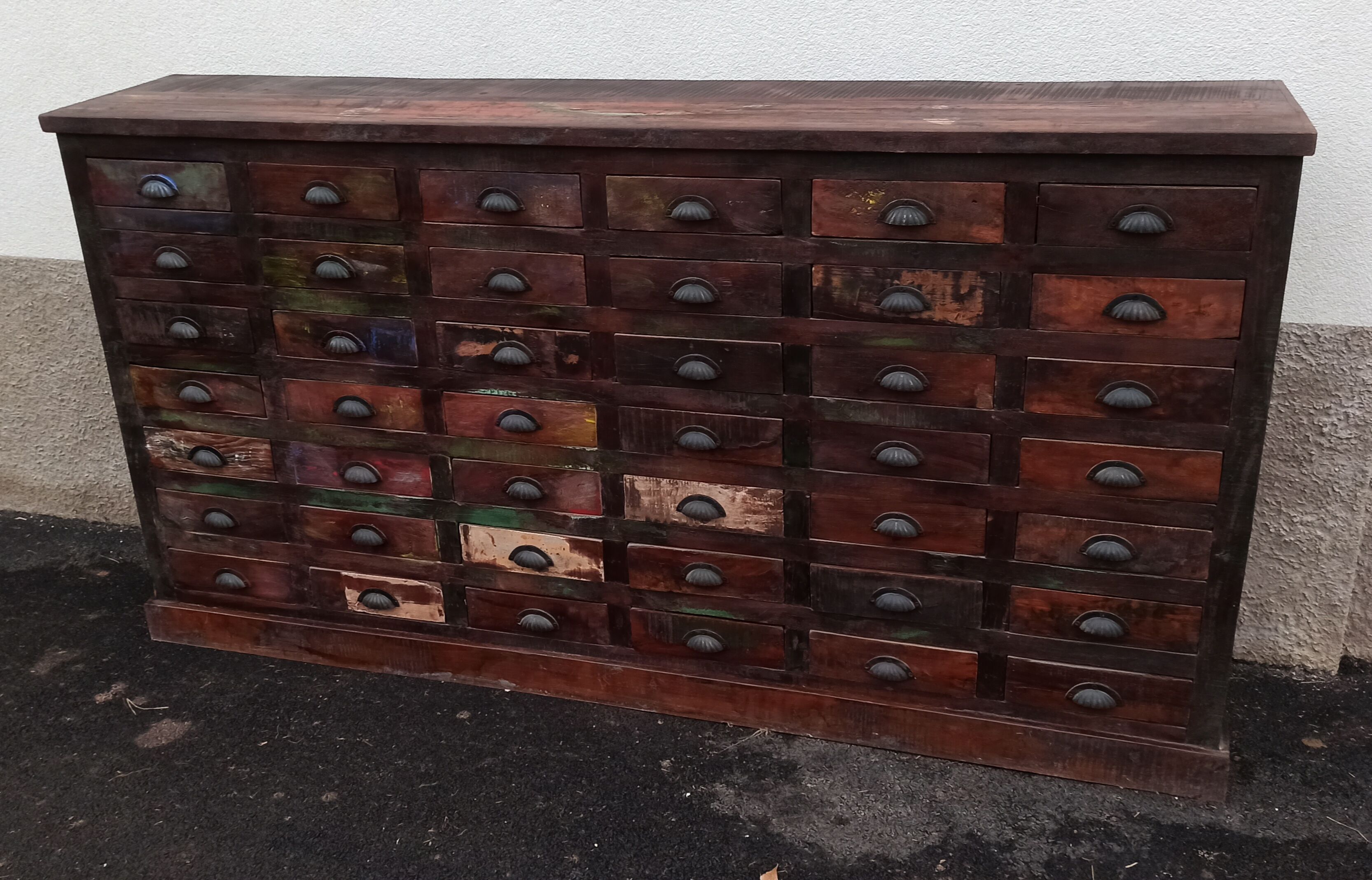 Buffet original 42 tiroirs