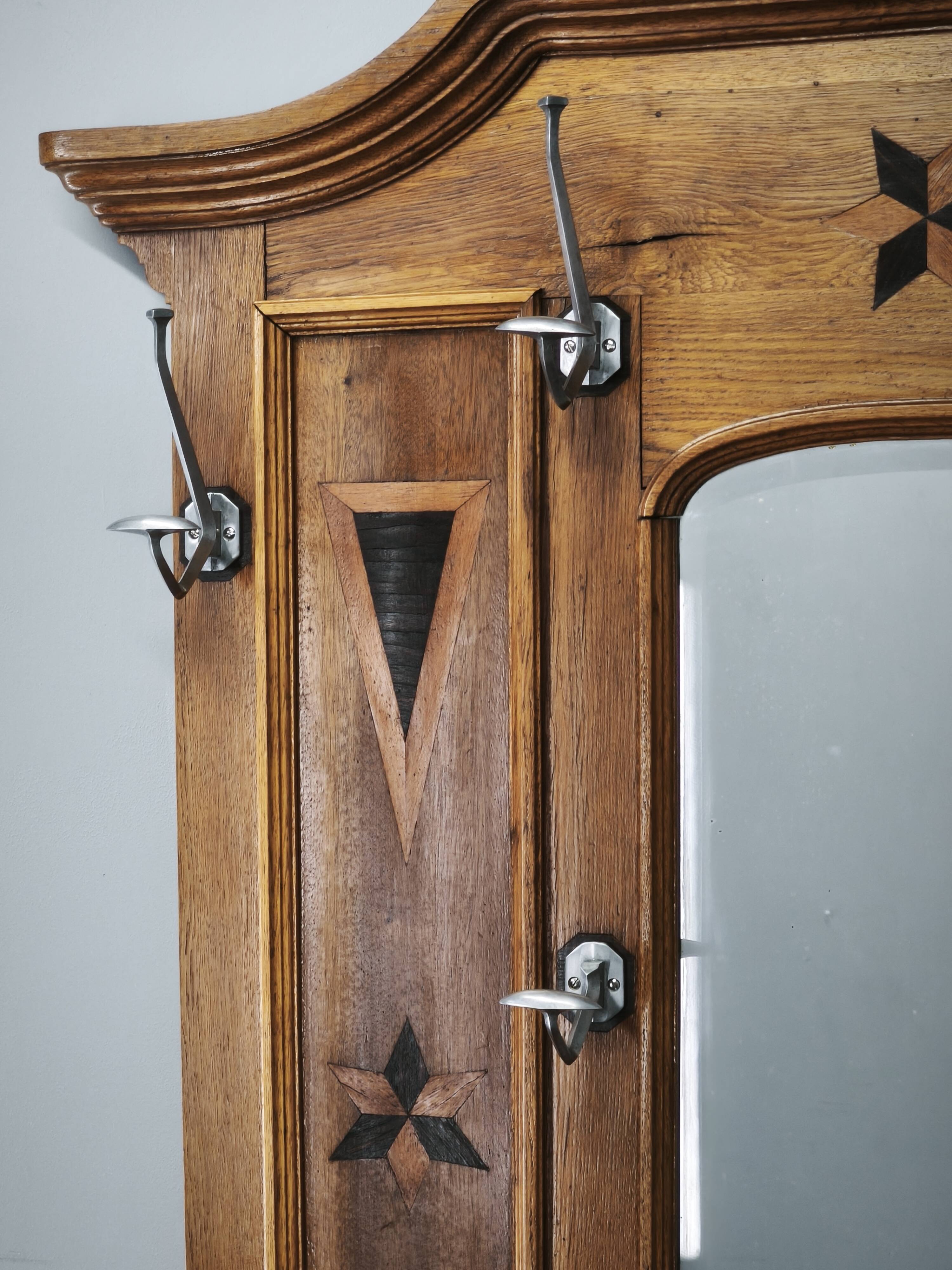 19th Century Gründerzeit Inlaid Oak Hall Tree with Mirror, circa 1890