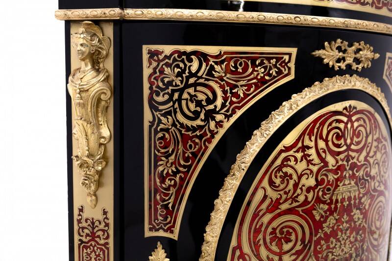 Antique corner chest of drawers in the Boulle style, France, mid-19th century. After renovation.