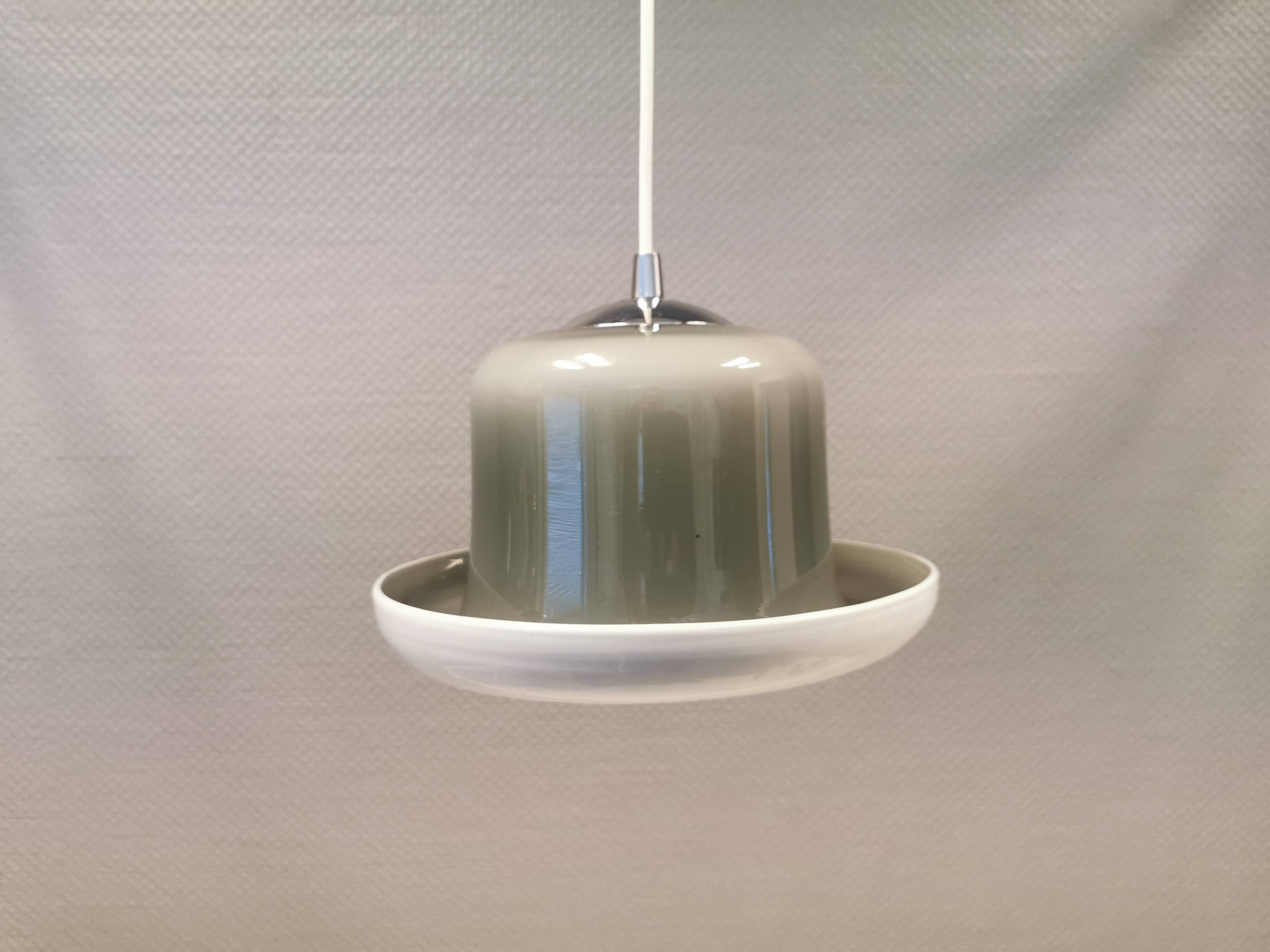 Hanging lamp in double layer glass