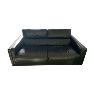 Black leather 2-seater convertible sofa