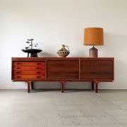 Enfilade M501 en palissandre par Gianfranco Frattini pour Bernini