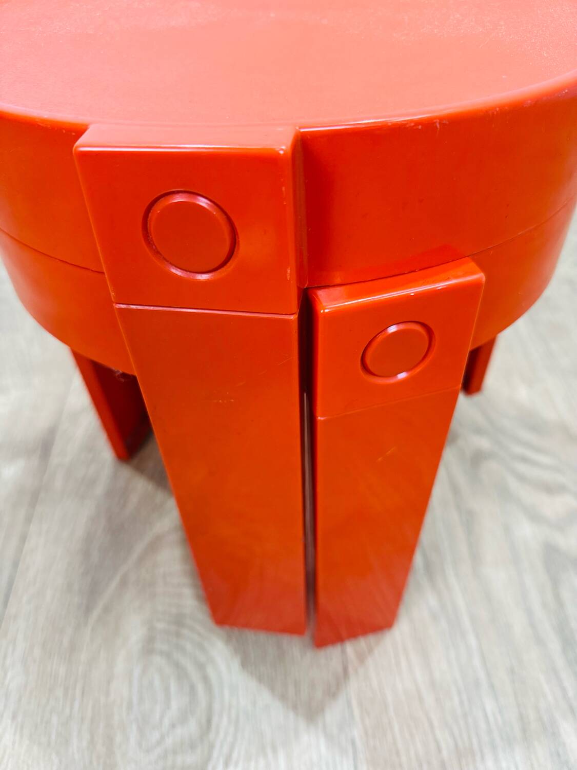 Tables d’appoint Prisunic - vintage -