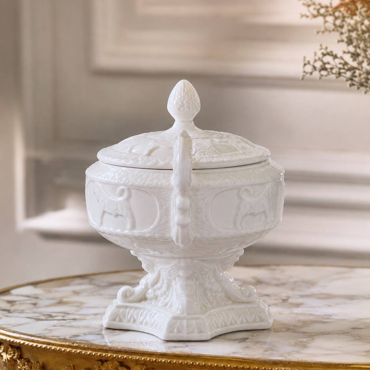 Soupière italienne d'apparat st Capodimonte en porcelaine