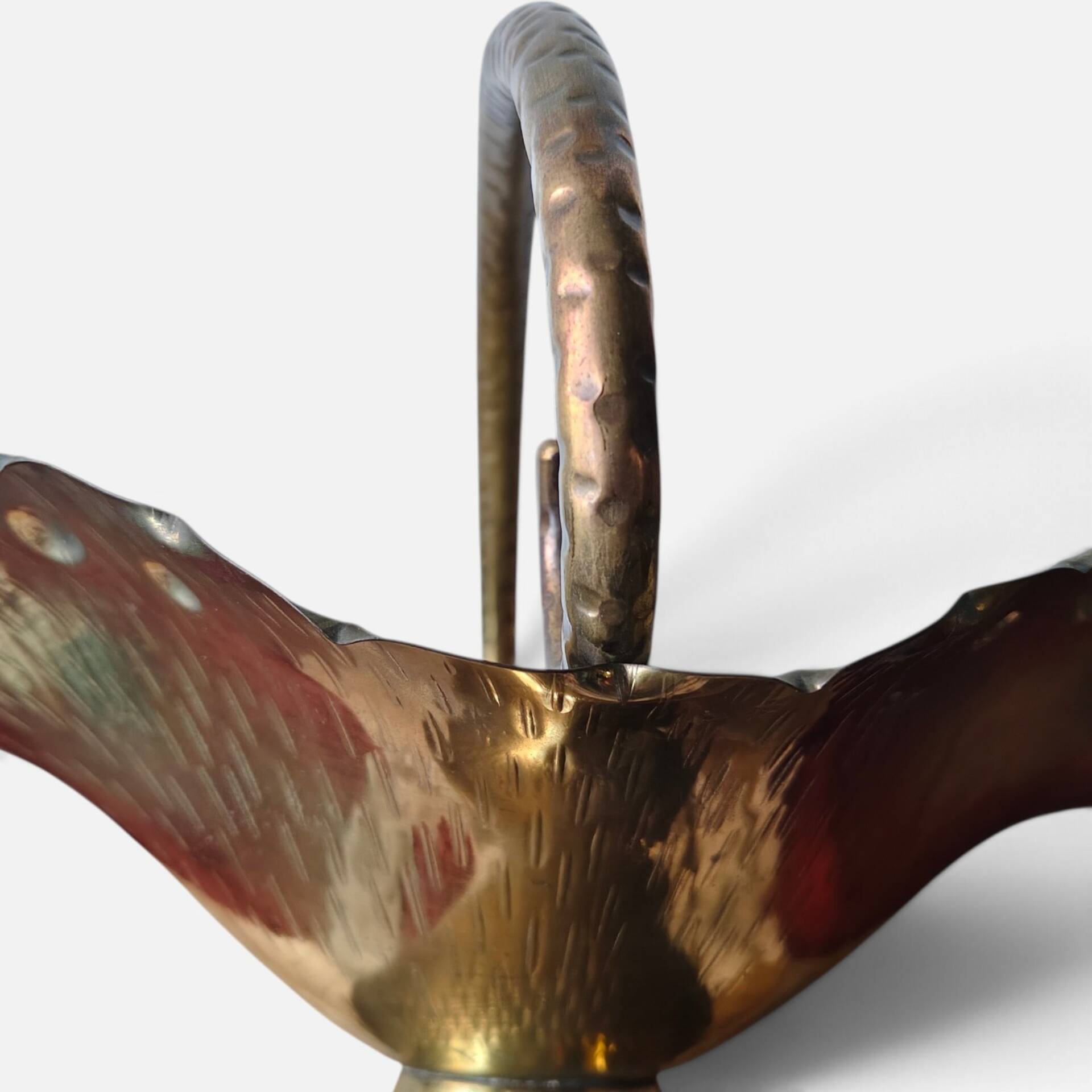 Modernist hammered copper fruit basket, Vienna (Austria)