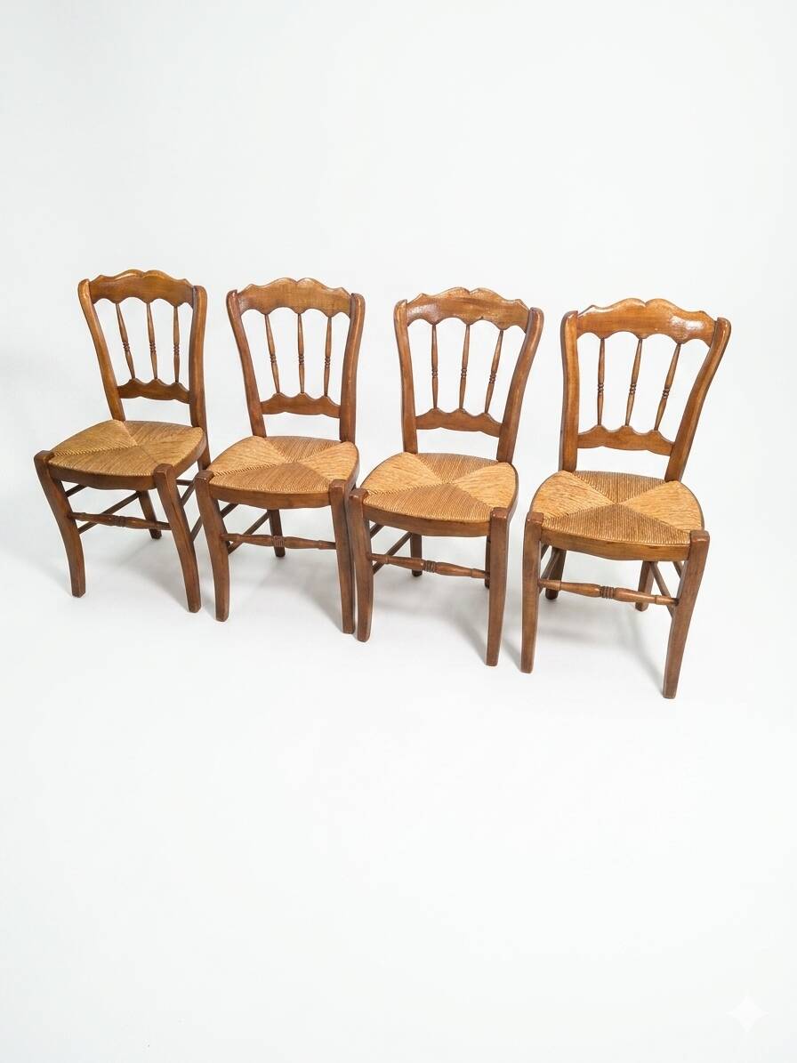 4 rustic farmhouse chairs made of wood and straw