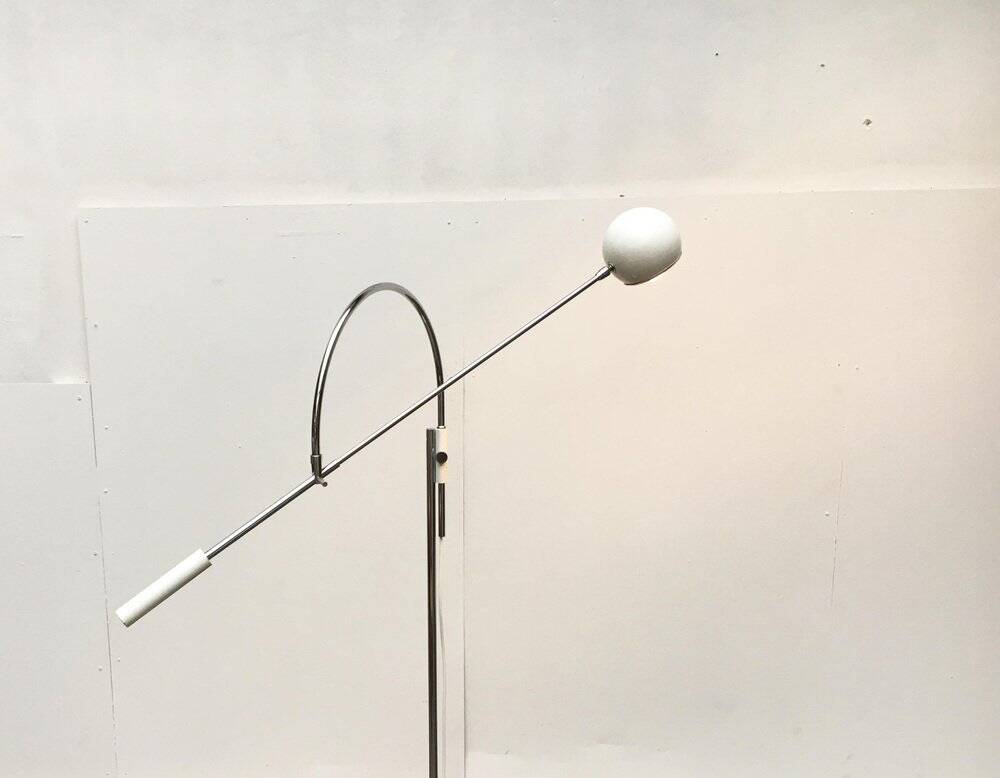 Floor lamp model Orbiter from the mid-century space age by Robert Sonneman for Luci Italia, 1960s.