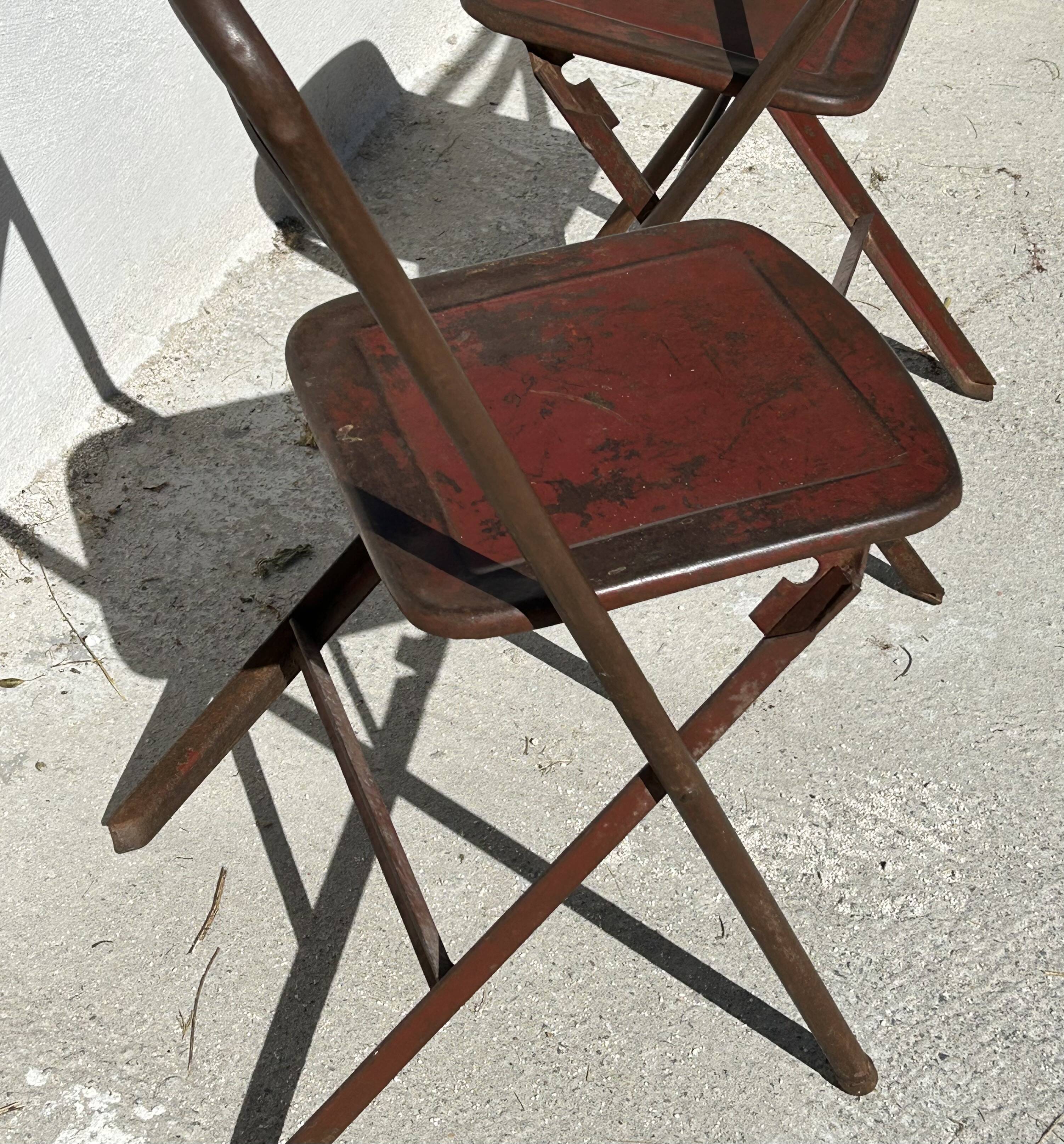 folding chair outdoor cinema