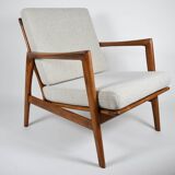 Fauteuil scandinave restauré avec repos-pieds, icône des années 60, tissu marron, teck
