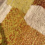 Traditional handwoven Berber rug, size 150 x 250 cm