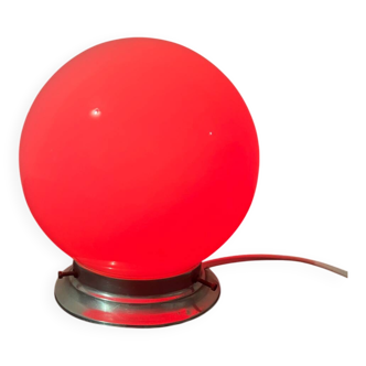 Petite lampe à poser globe opalin socle aluminium