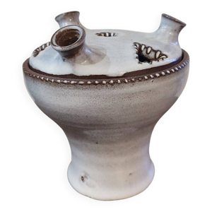 Pique-fleurs signé La