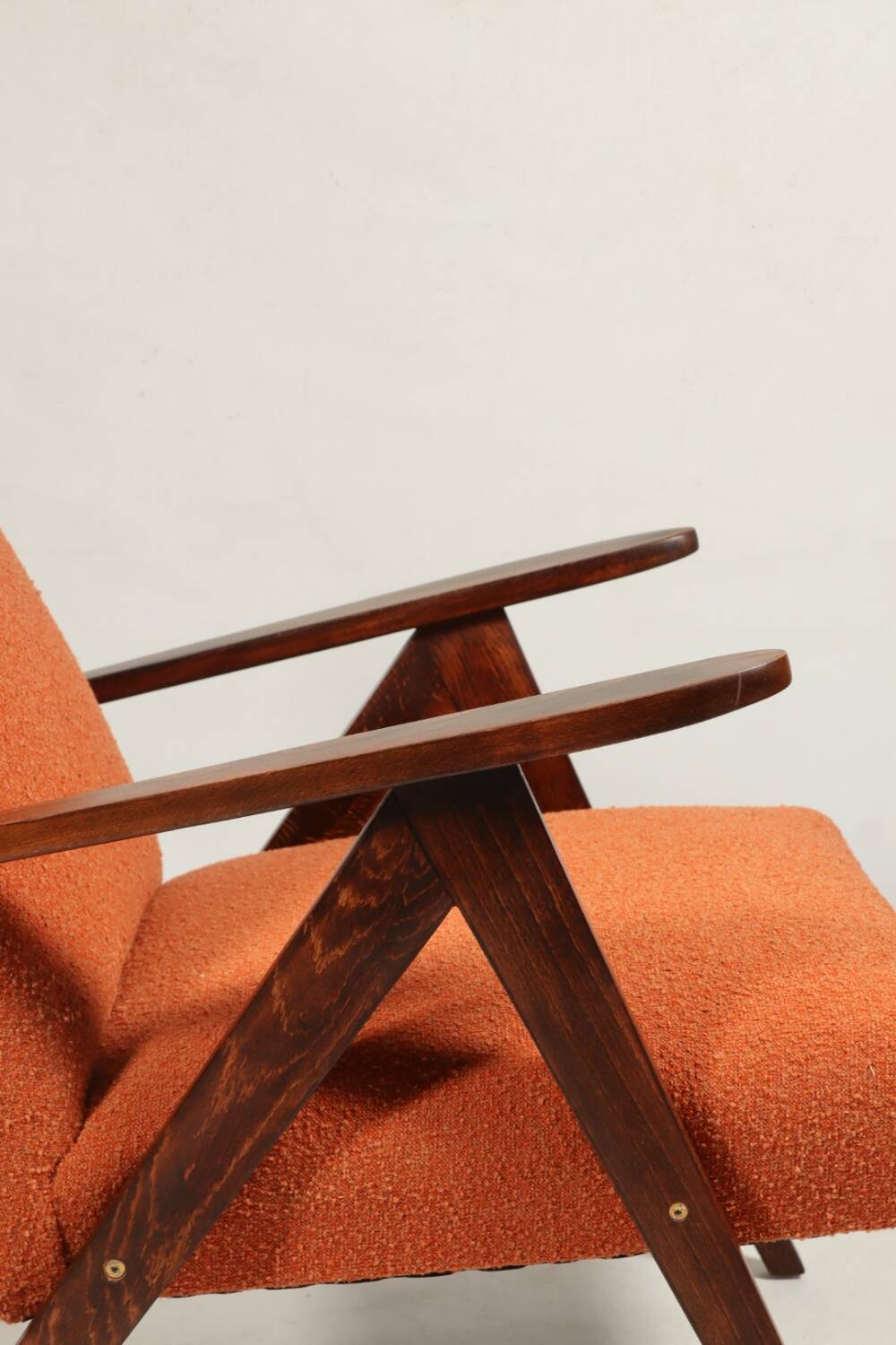Fauteuil vintage orange bouclé scandinave design 1970