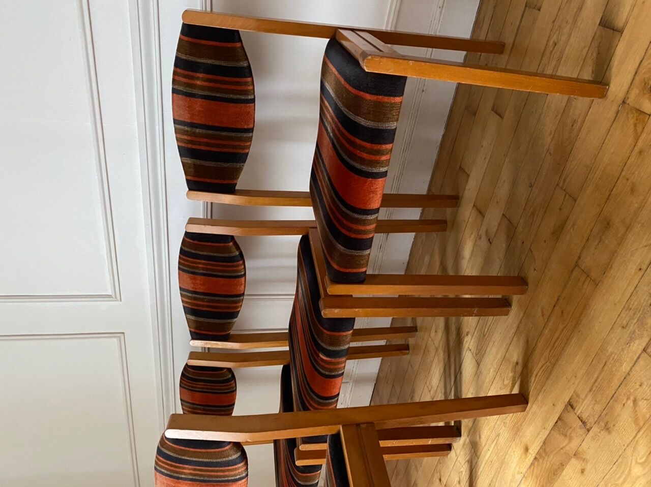 Set of 4 vintage chairs fabric and wood