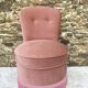 Fauteuil crapaud, chauffeuse en velours vintage
