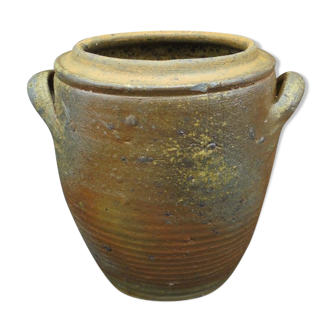 Sandstone pot