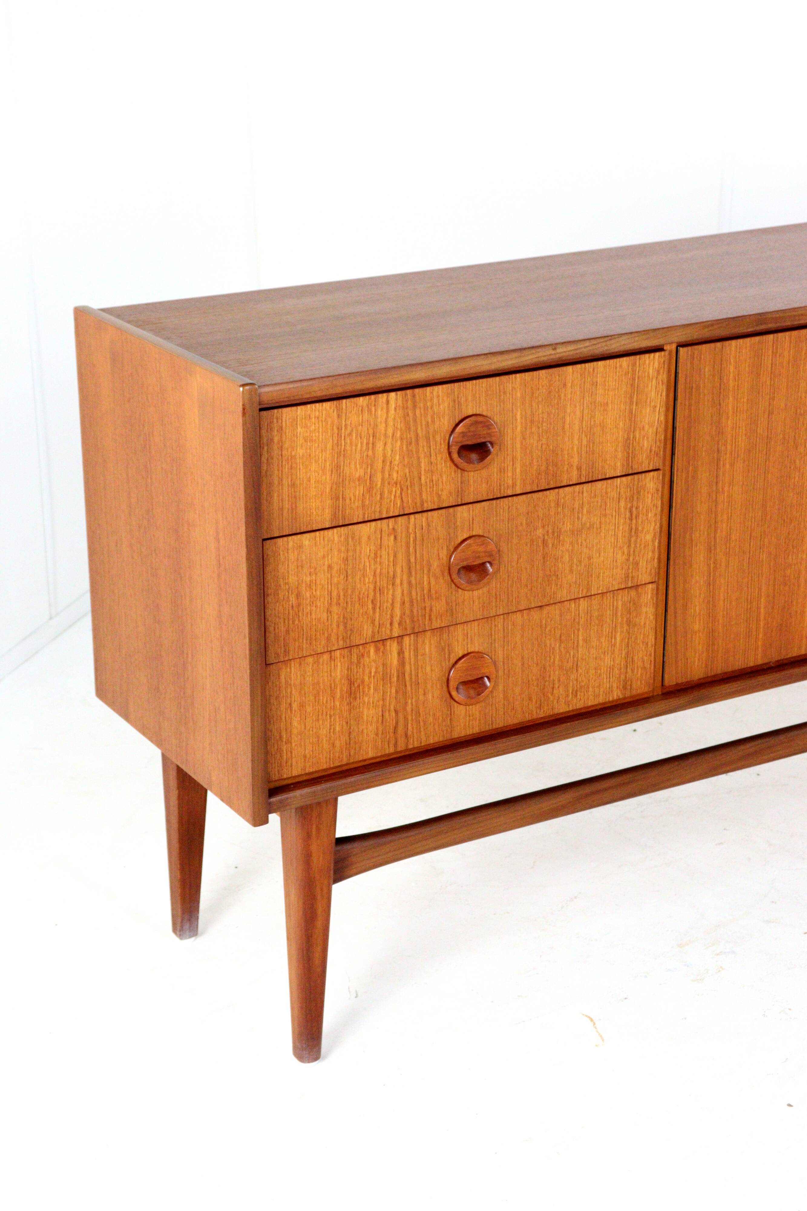 Mid  Century Modern sideboard in teak by Bartels  | 205.5 cm restored