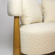 “Bean” shaped 3-seater sofa, in blond beech. Contemporary work