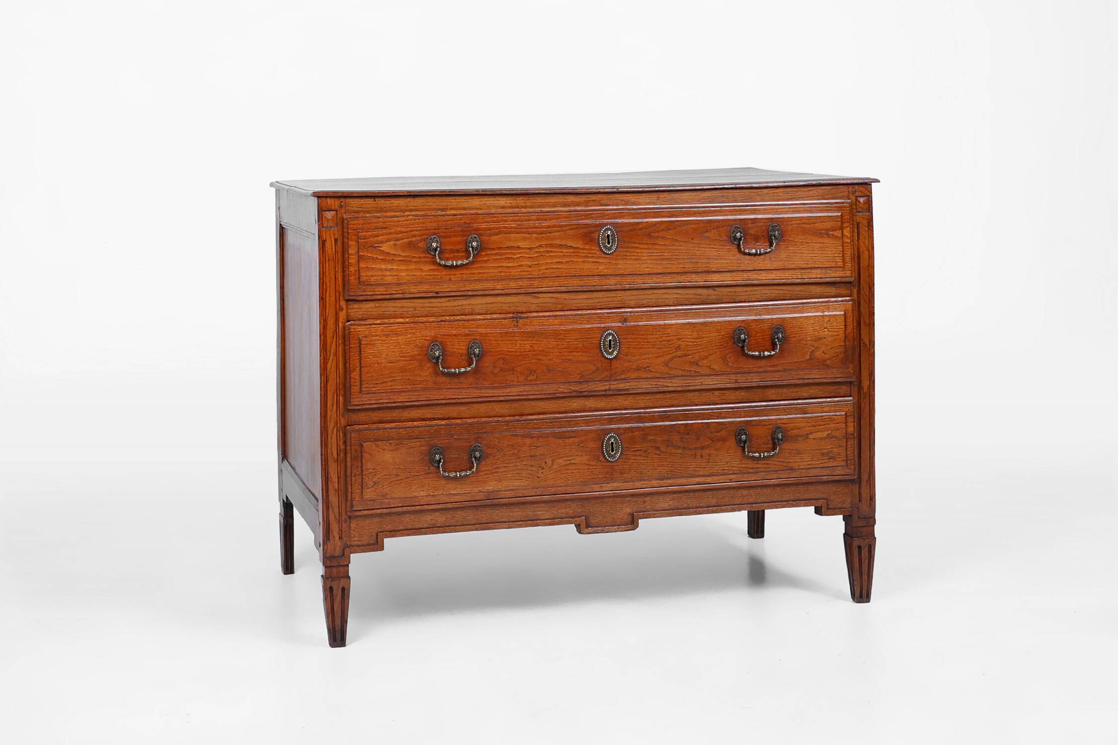 French rustic chest of drawers in solid oak with 3 drawers, ca. 1850