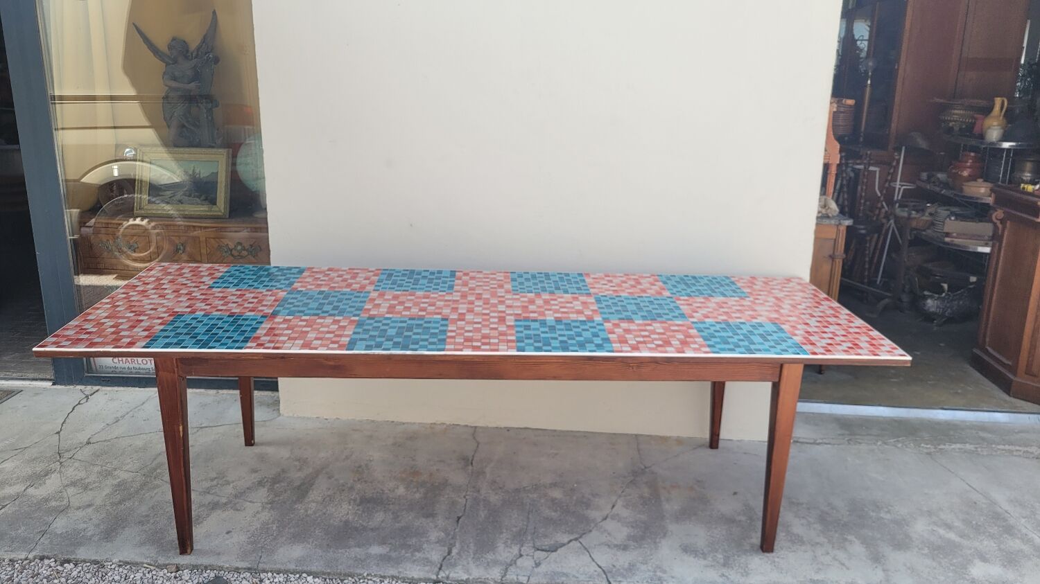 Old farmhouse table with mosaic top and tapered legs - 2m64