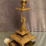 Lamp foot XIXth Louis XIV with stylized dauphin mounted in lamp without transformation
