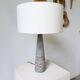 Lampe de table céramique bleue style 1950
