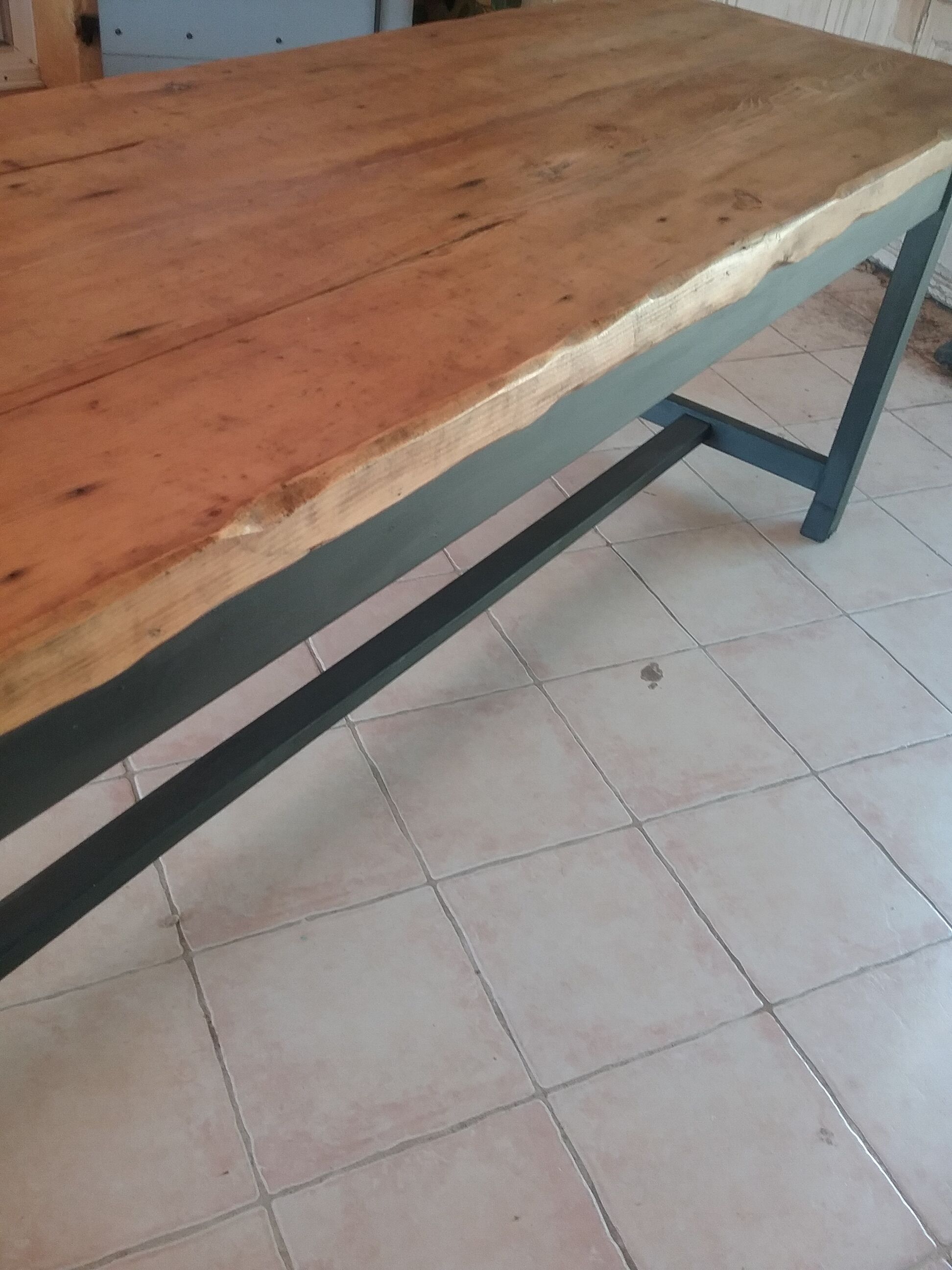 Industrial table