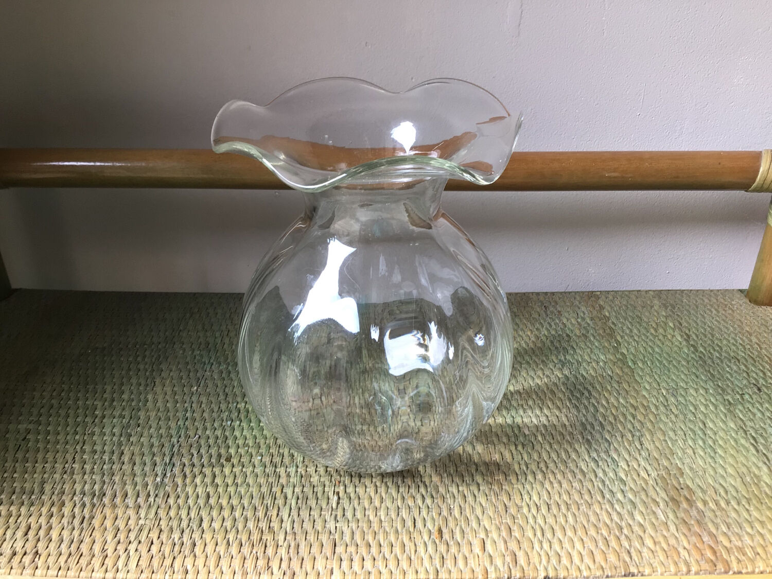 Corolla neck ball vase