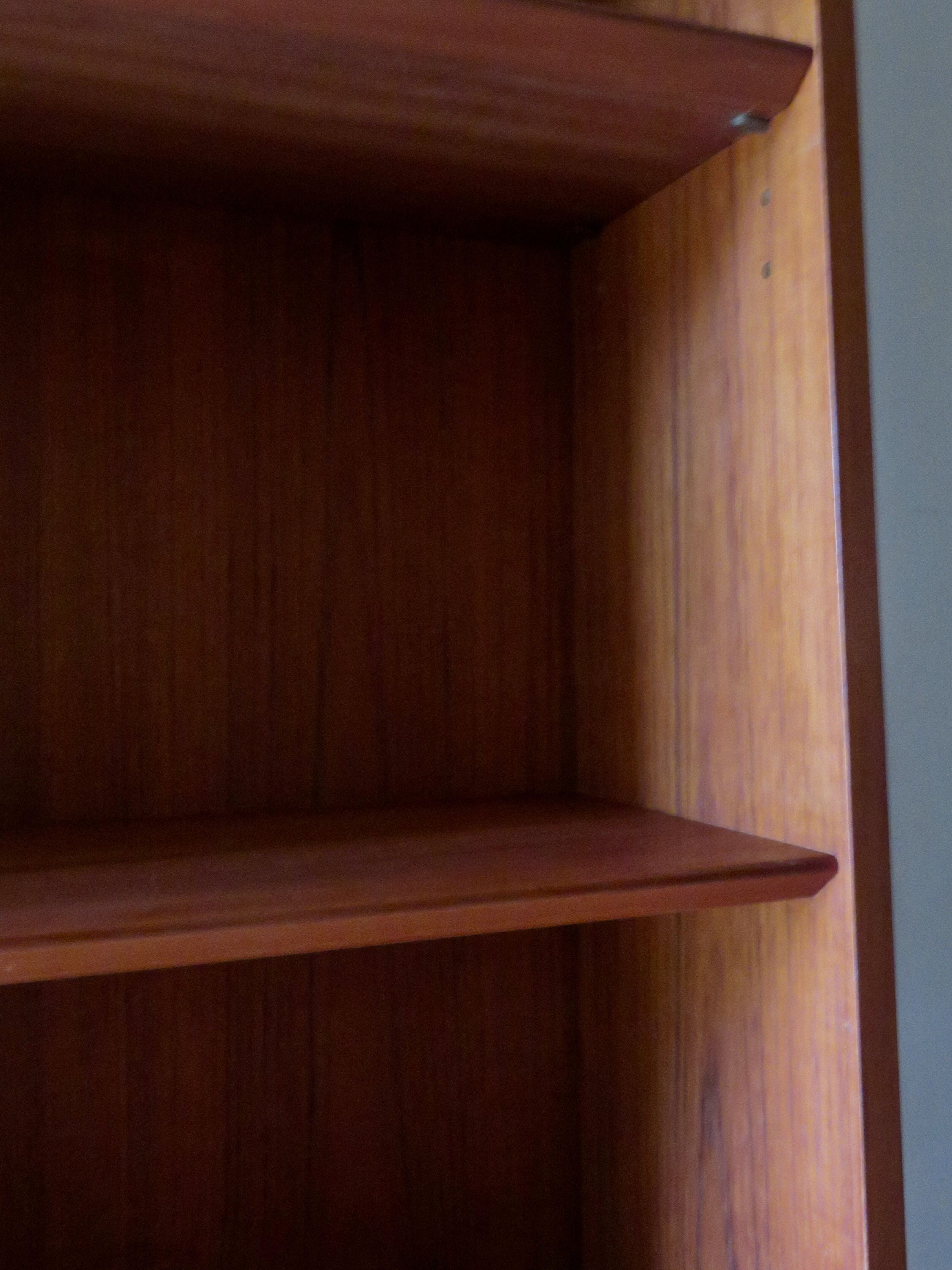 Tapered teak profile bookcase by Johannes Sorth, Denmark 1960