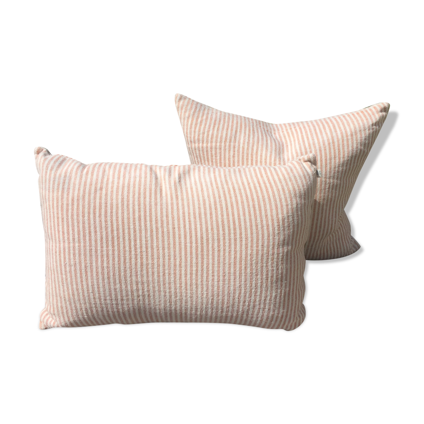2 cushions stripes pink