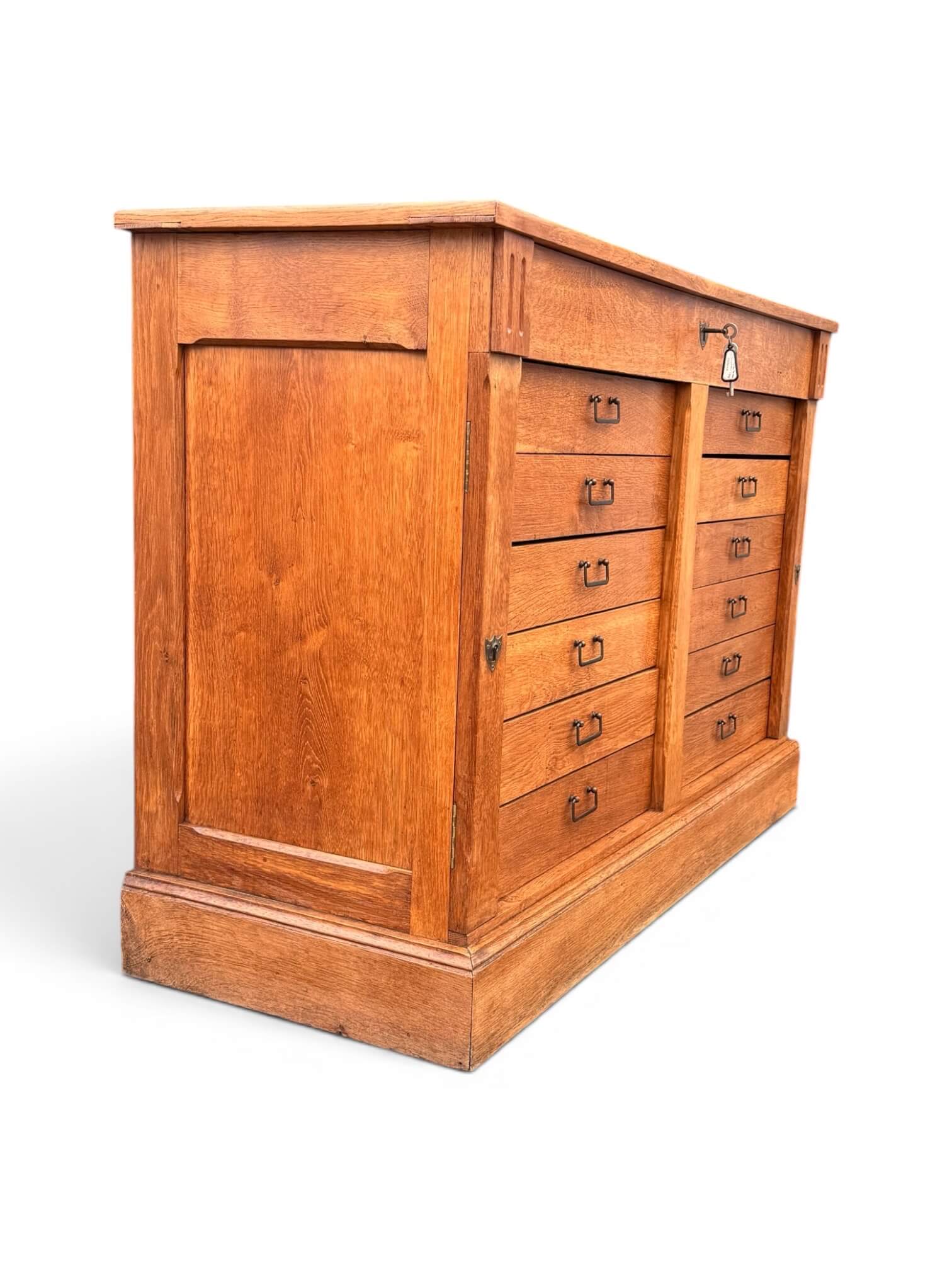 Old workshop drawer unit