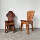 Paire de chaises brutalistes savoyardes en pin