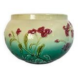 Slip pot vase