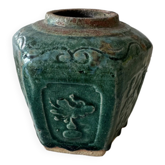Chinese ginger pot