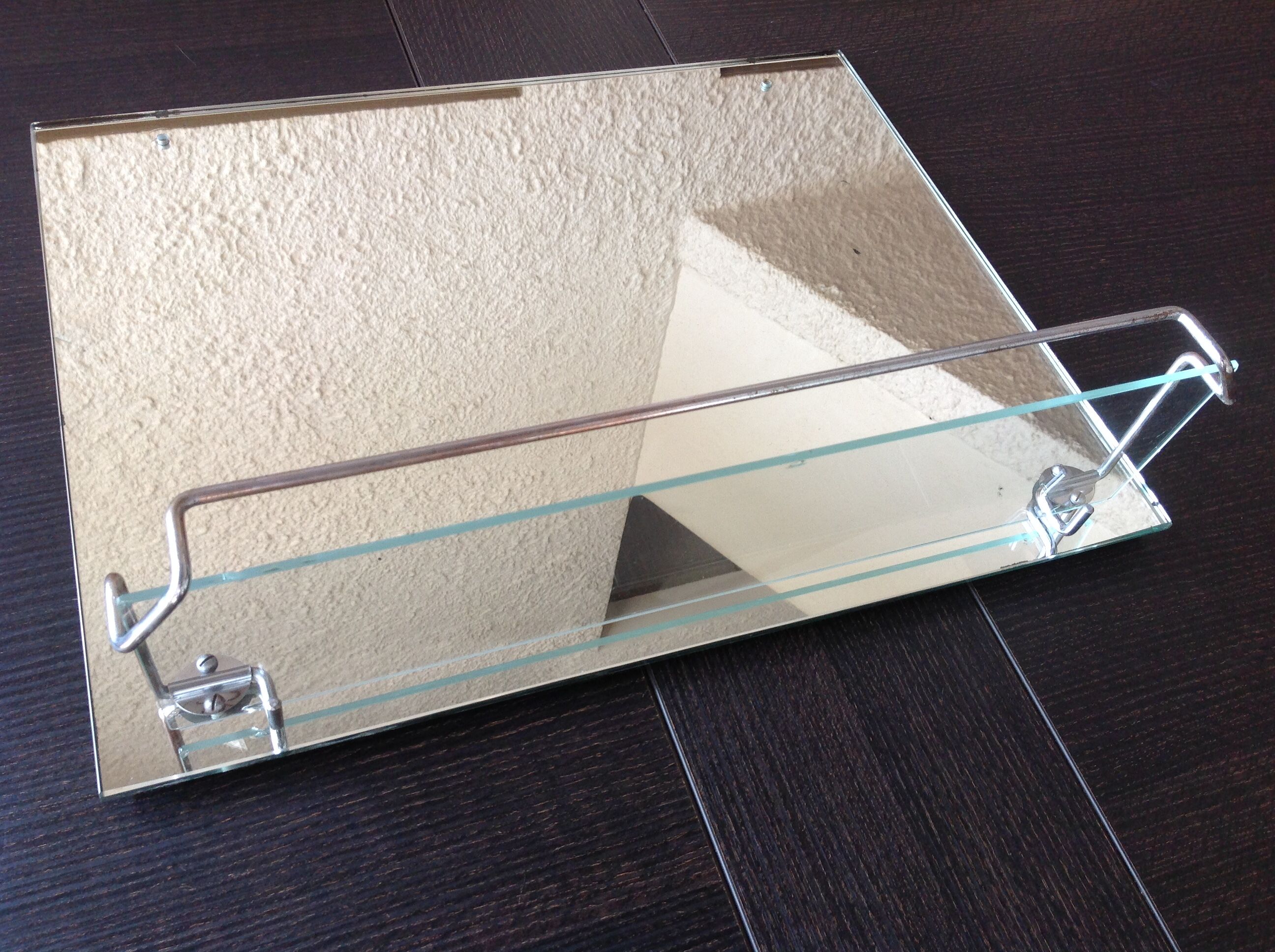 Bathroom mirror with its tablet, vintage 50/60