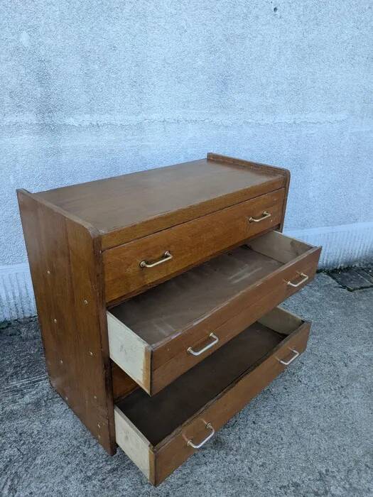 Vintage chest of drawers