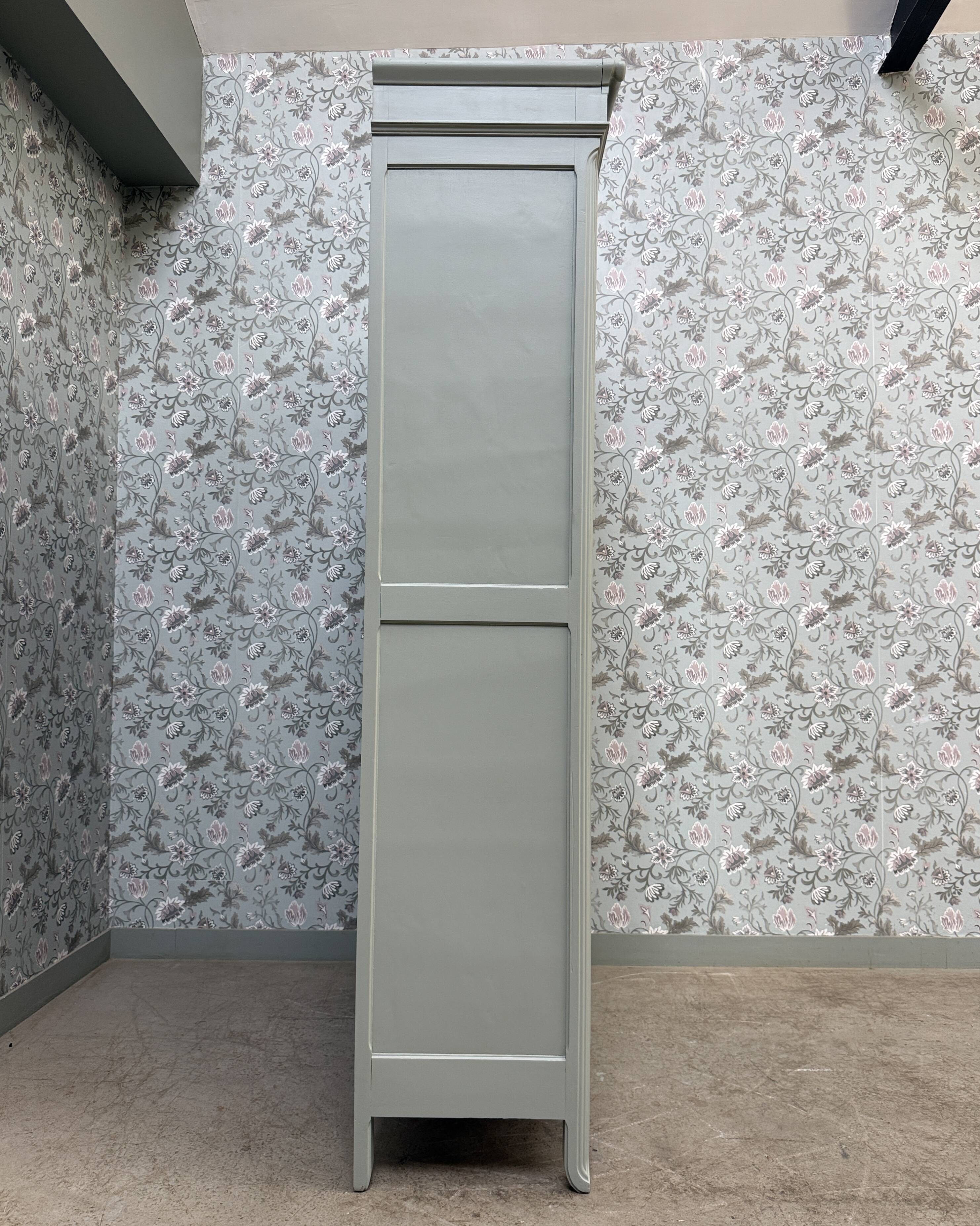 Large Art Nouveau wardrobe (renovated)