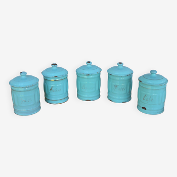 Set of 5 enameled sheet metal pots