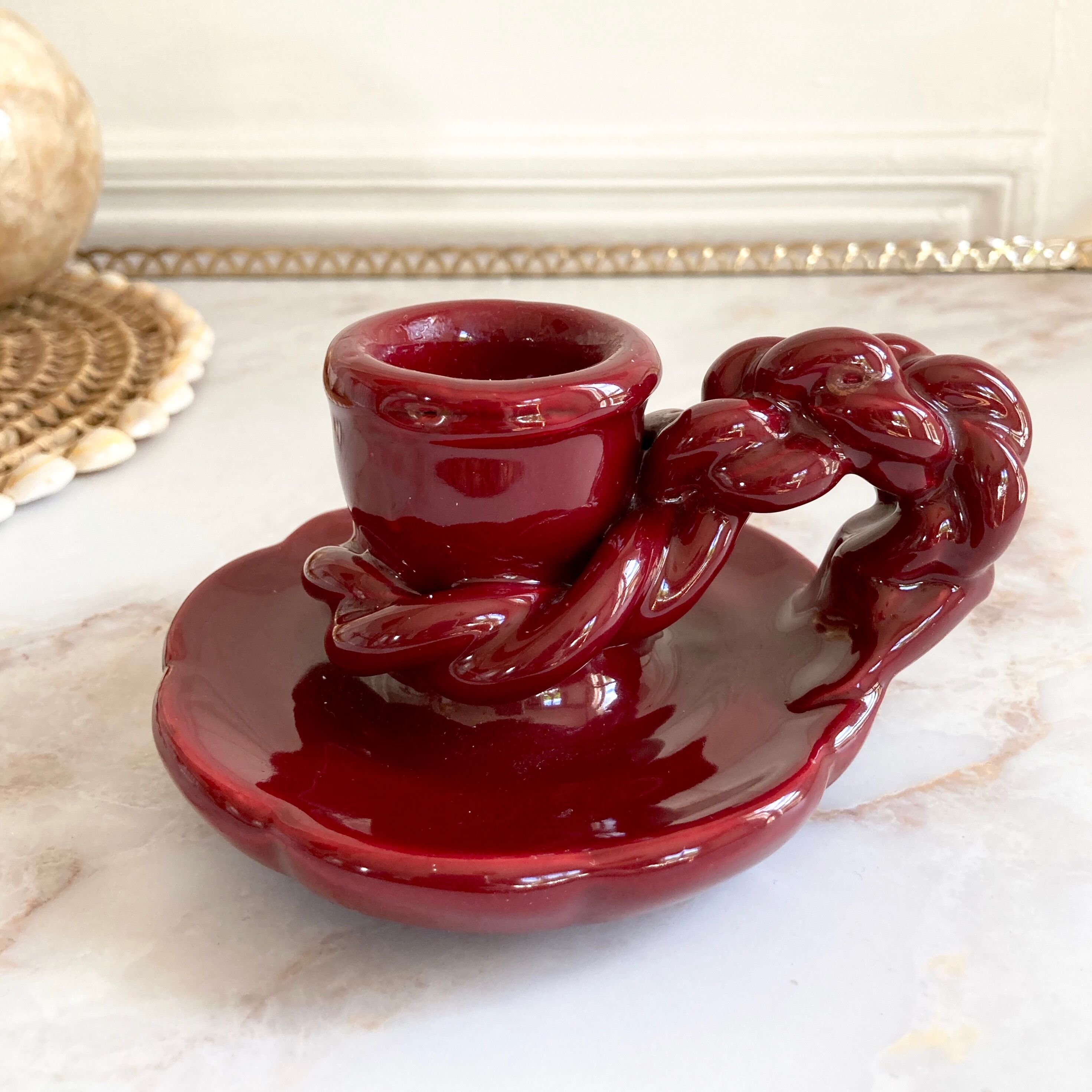 Flower hand candle holder