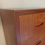 Scandinavian chest of drawers