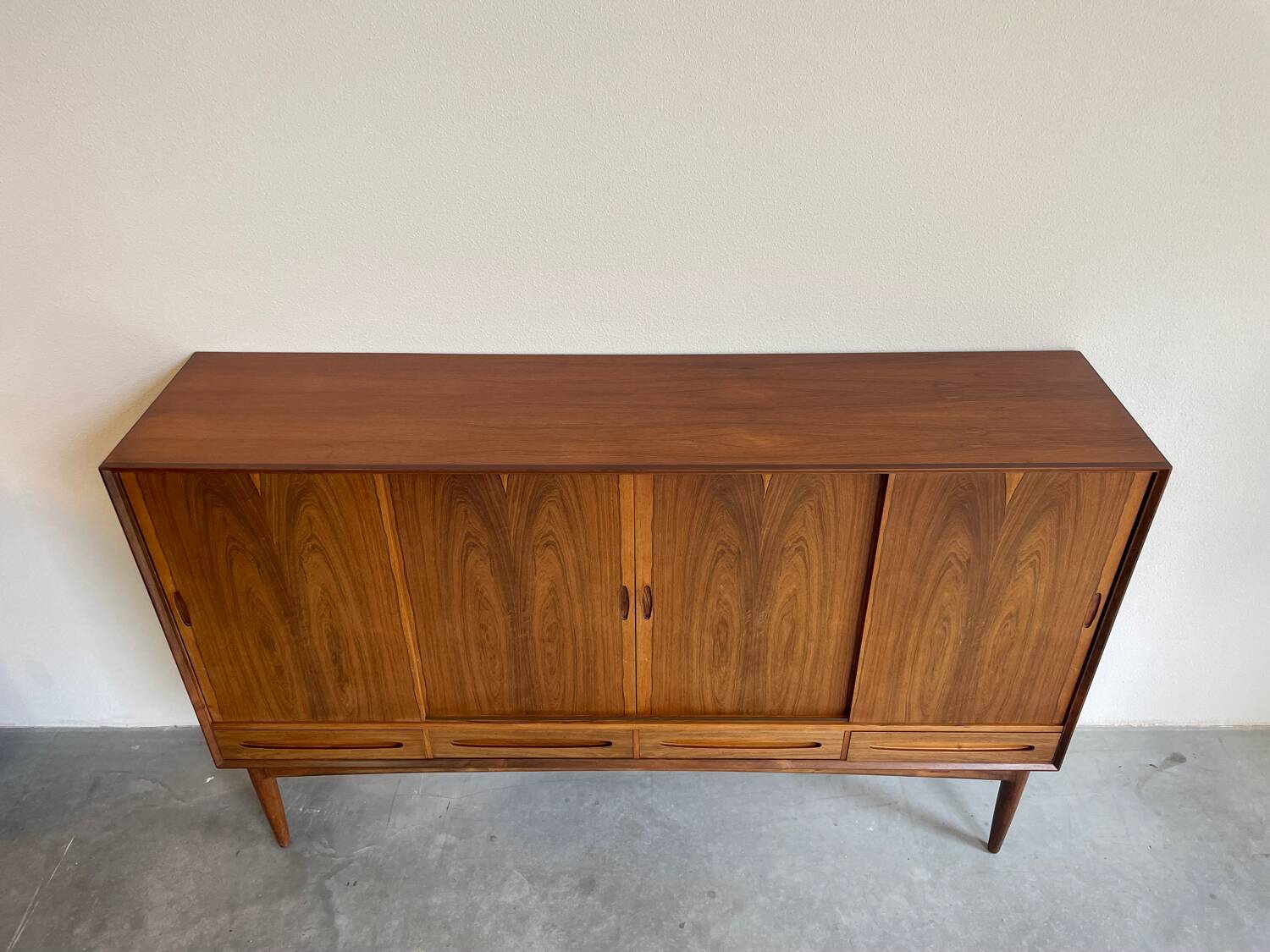 Highboard Pederson & Son in rosewood
