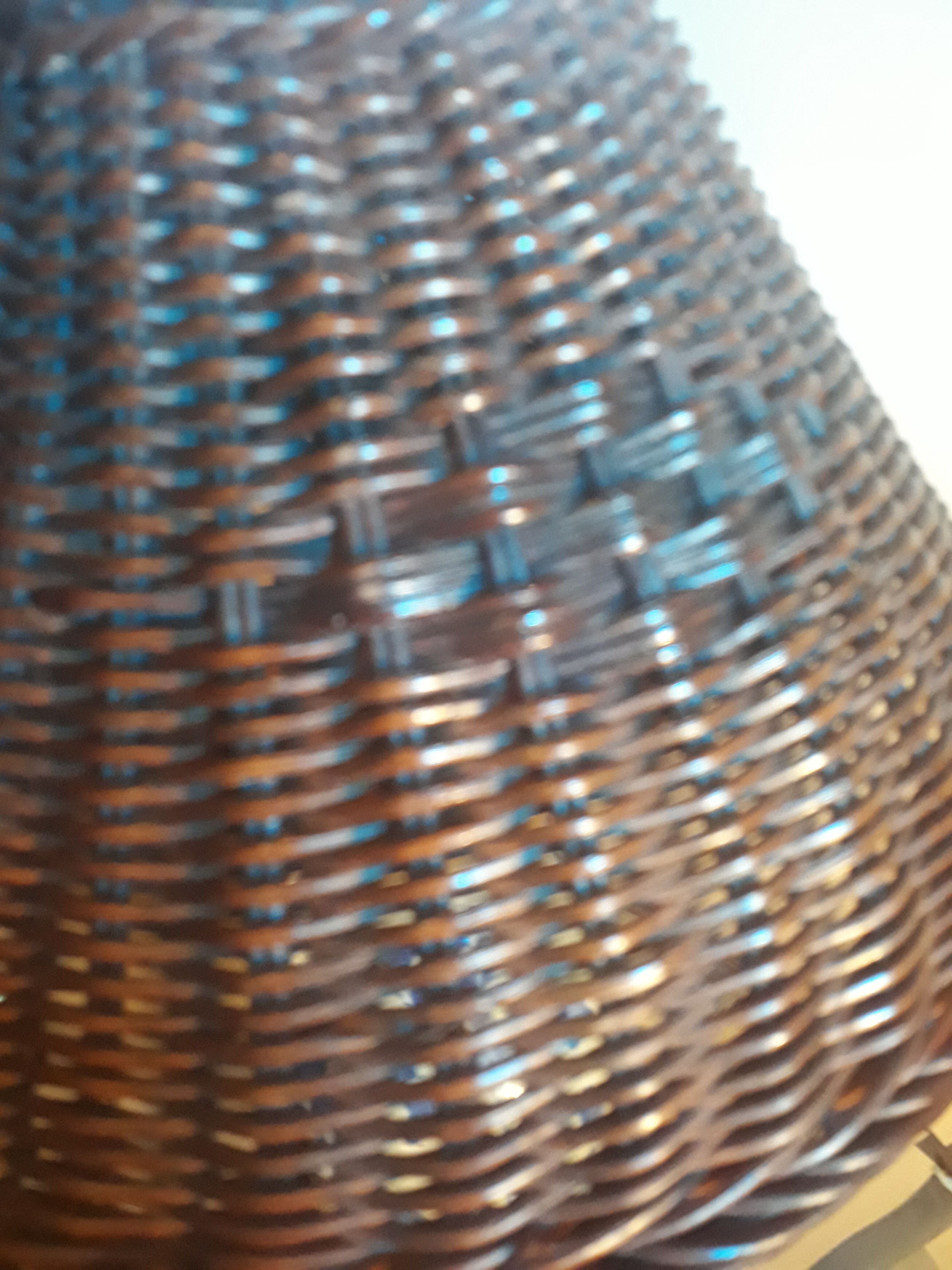 Asian lamp painted with hand naive flower