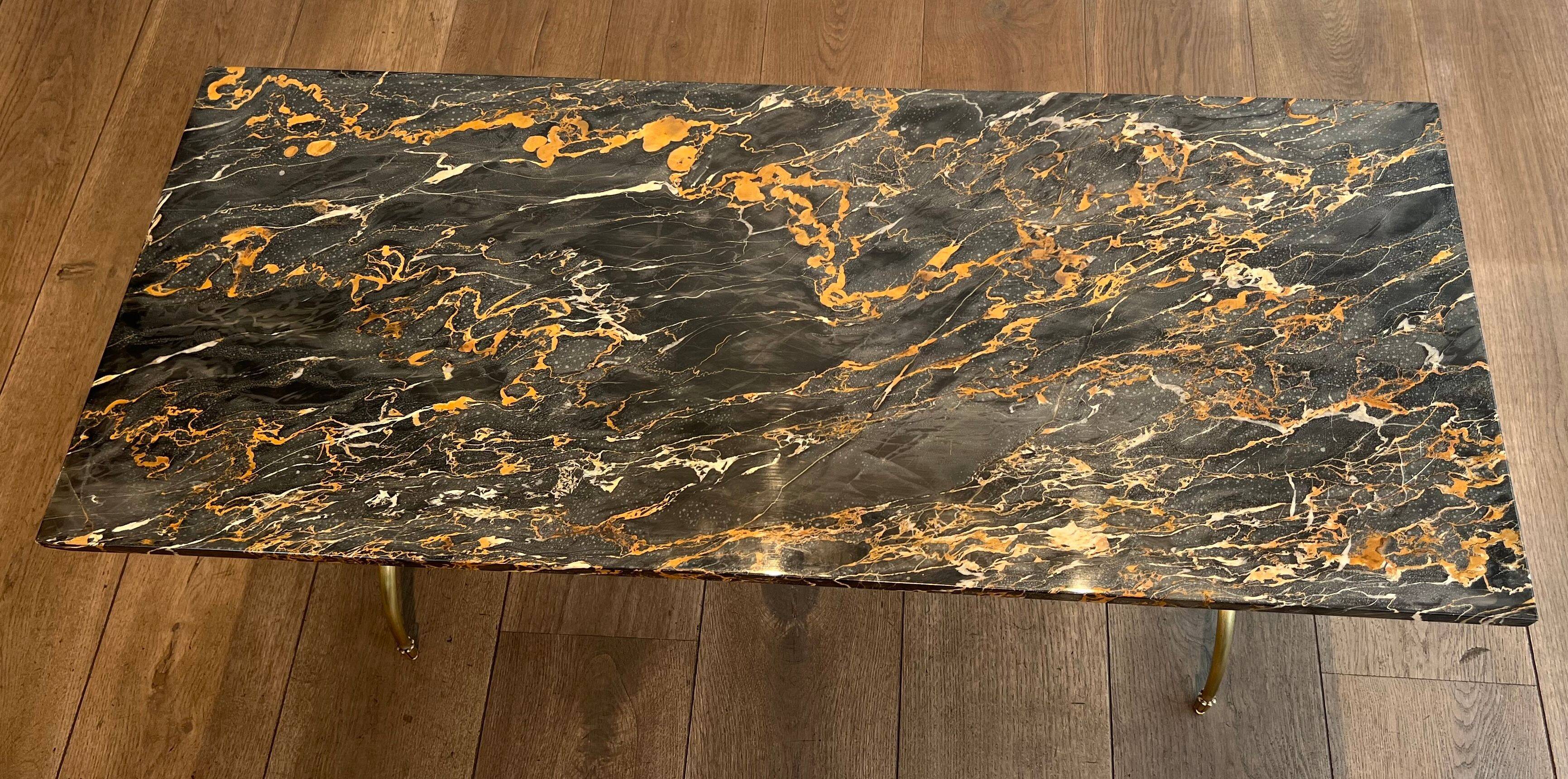 Neoclassical coffee table in brass and marble by Raymond Subes