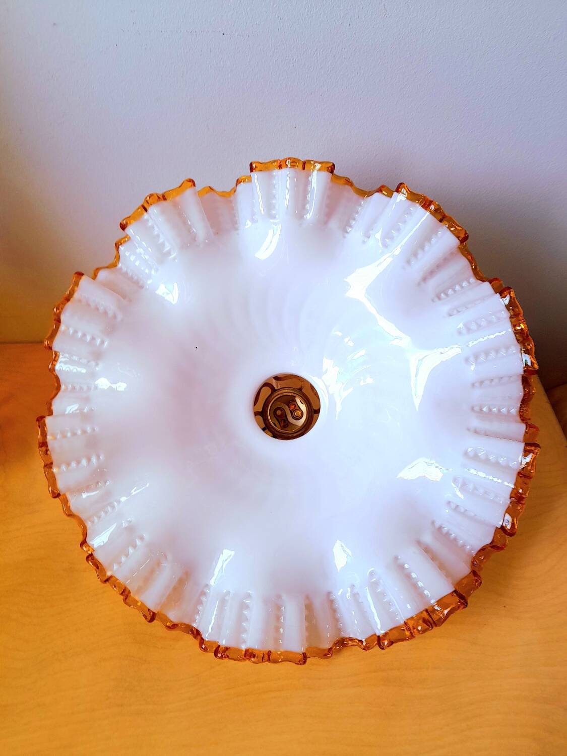 Pleated opaline suspension from 1940