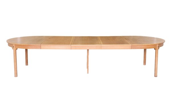 Table à manger extra large design Borge Mogensen modèle 142 en chêne vintage