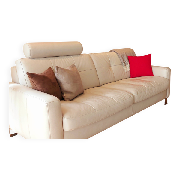 Canapé cuir 3/4 places + fauteuil – très bon état – valeur 3 261euros